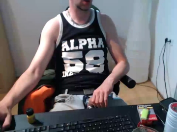 AlphaProll81  20-07-2021 Recorded Video Topless